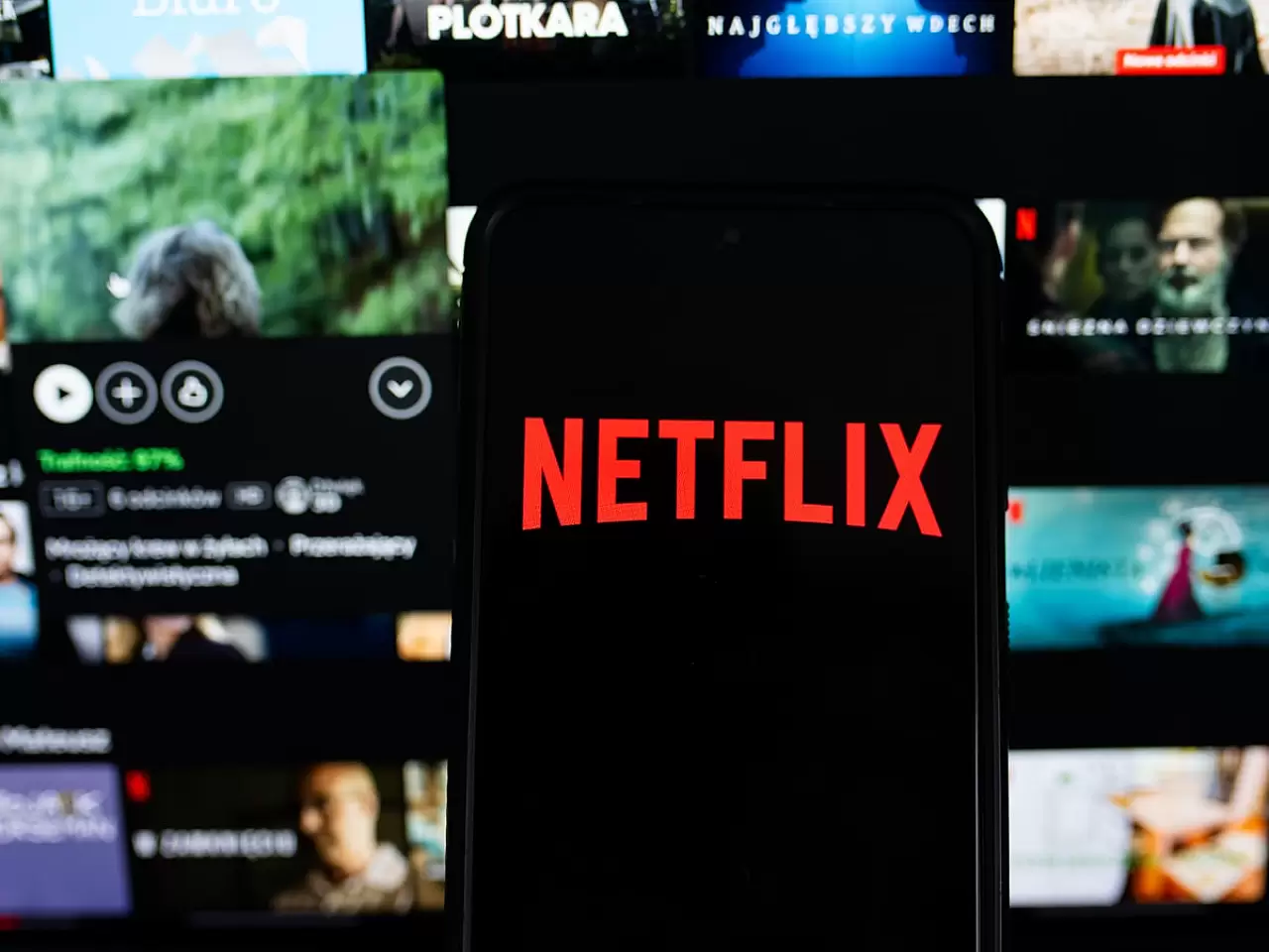 Netflix CEO'su: İşinizin Yapay Zekâ Tarafından Alınmayacağını Açıkladı