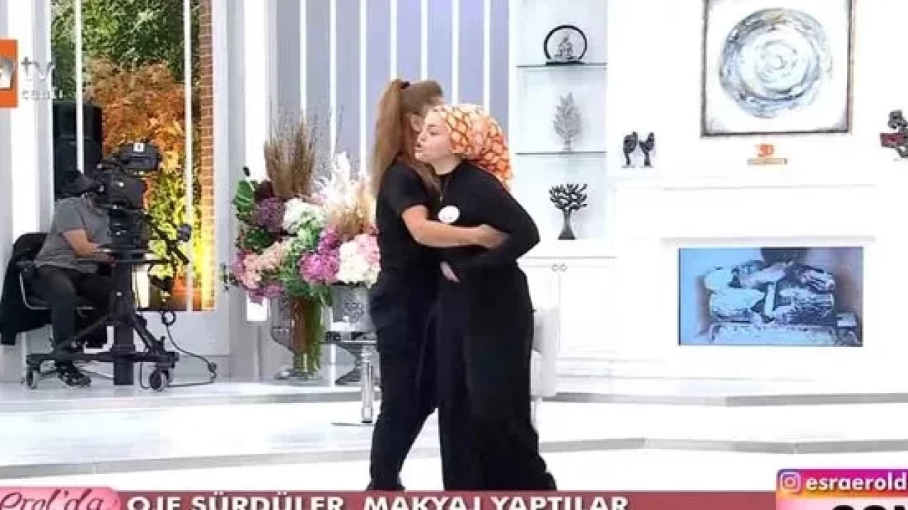 Esra Erol'da Şok İddia: Eski Eş, Oğluna Oje Sürüp Kadın Kıyafeti Giydirdi!