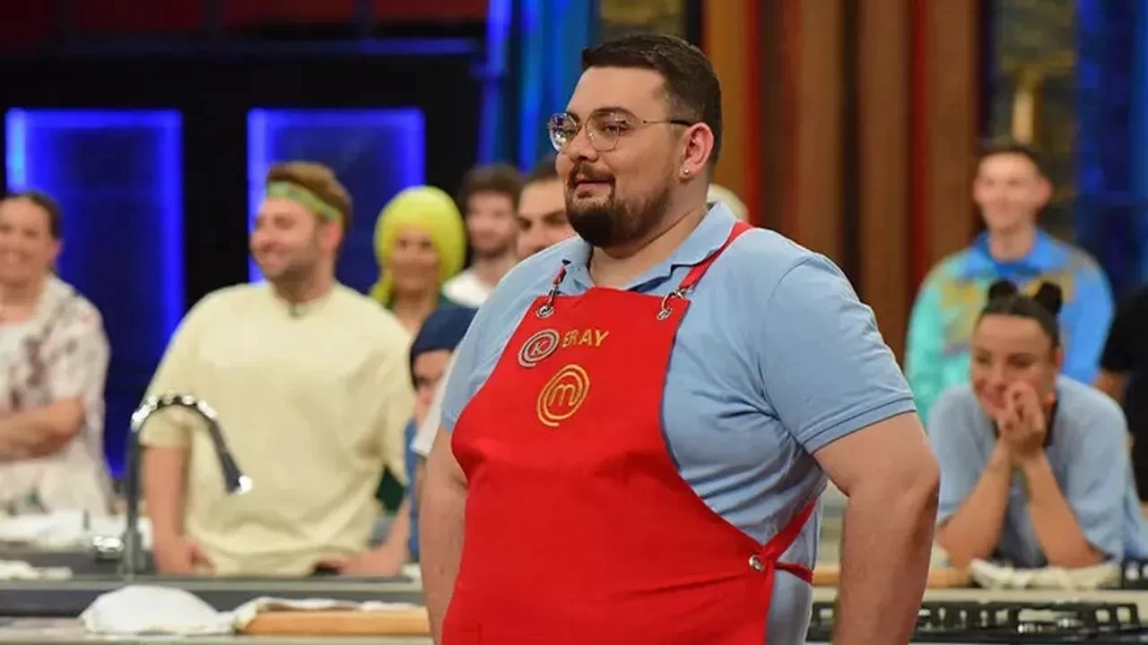 MasterChef'te Parlayan Yıldız: Eray Aksungur'un Sıra Dışı Hikayesi ve Başarı Sırları