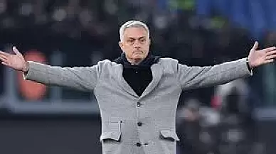 Fenerbahçe'de Jose Mourinho'nun etkisi giderek artıyor