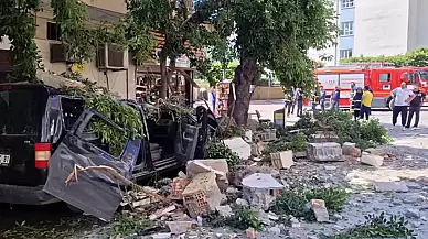 Hatay'da binada patlama: Ortalık savaş alanına döndü