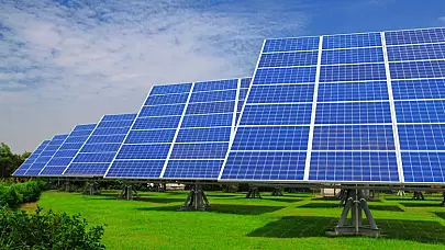 Türkiye, güneş enerjisiyle elektrik üretiminde tarihi  imza attı!