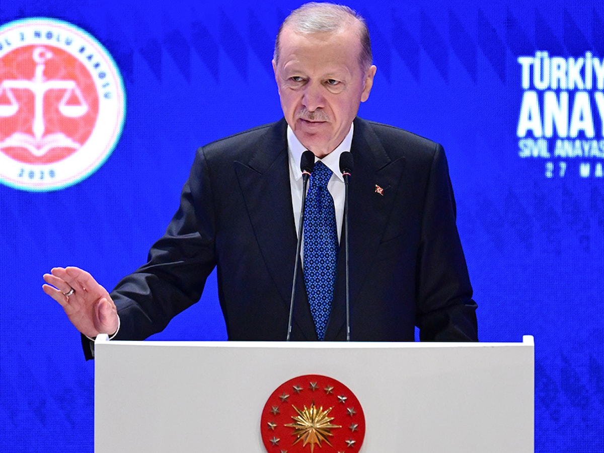 Erdoğan'dan referandum sinyali: Halkın görüşüne başvurulacak mı?