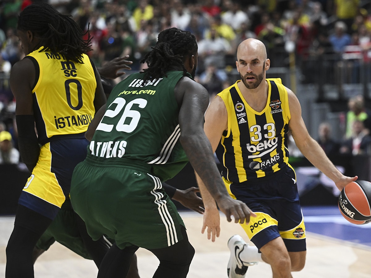 Panathinaikos ve Fenerbahçe Beko, EuroLeague Final Four'un açılış maçında karşı karşıya gelecek.