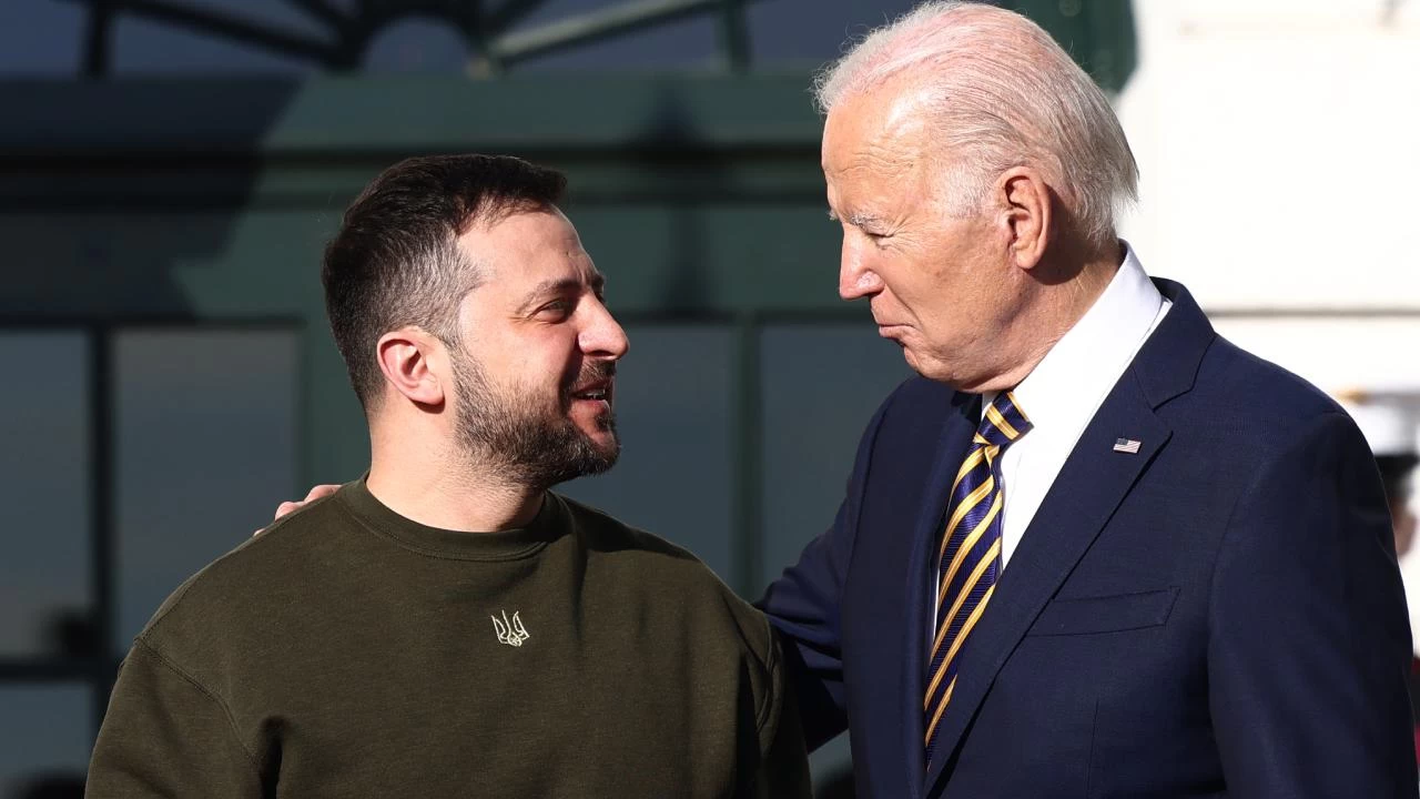 Biden, Zelenskiy'e 225 milyon dolarlık ek yardımı duyurdu