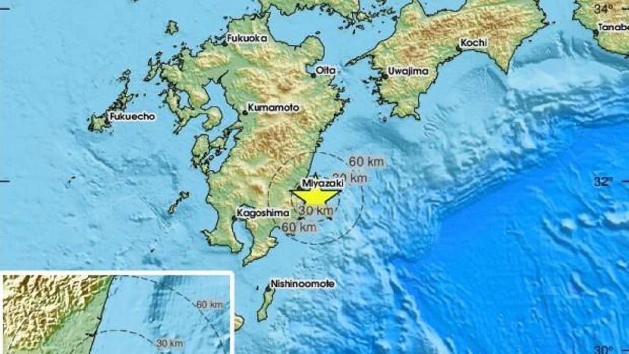 Japonya'yı sarsan 7.1 büyüklüğündeki deprem sonrası Tsunami tehlikesi!